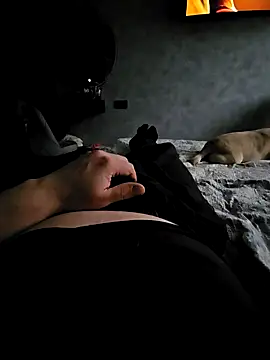 Snapshot of Maksik86 chatting on March 2, 2025, 2:04 pm Maksik86 online show from March 2, 2025, 2:04 pm