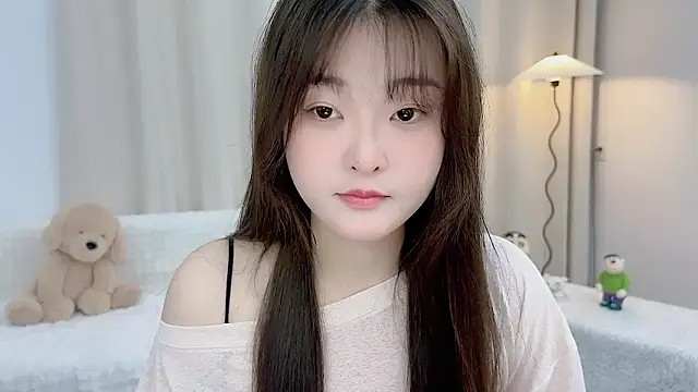 Cartier-176 online show from March 14, 2025, 1:46 pm