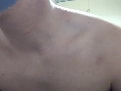 Snapshot of taaaaaa- chatting on March 10, 2026, 12:20 pm taaaaaa- online show from March 10, 2026, 12:20 pm