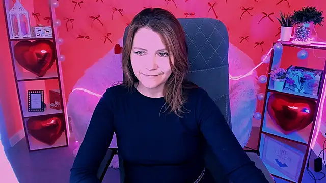 NicoleHitman online show from February 12, 2026, 9:53 am