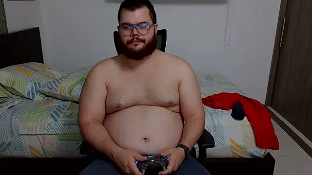 Snapshot of Edmund98 chatting on February 21, 2026, 2:02 am Edmund98 online show from February 21, 2026, 2:02 am