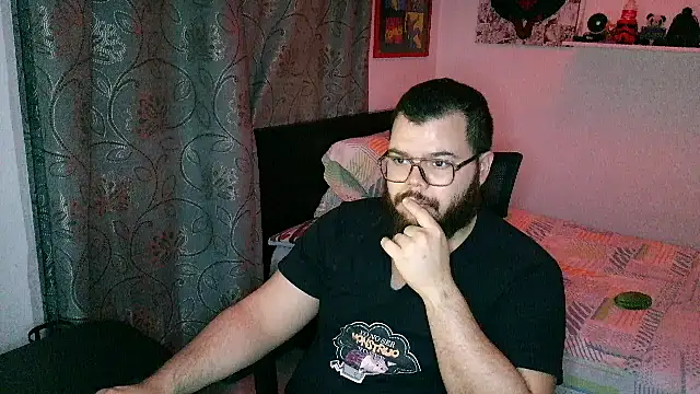 Snapshot of Edmund98 chatting on February 18, 2026, 12:41 am Edmund98 online show from February 18, 2026, 12:41 am