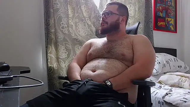 Snapshot of Edmund98 chatting on February 6, 2026, 6:26 pm Edmund98 online show from February 6, 2026, 6:26 pm