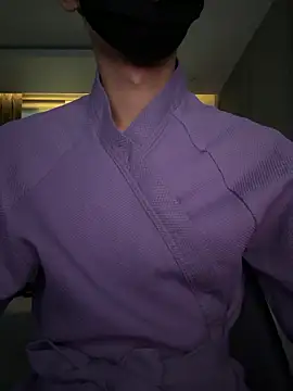 Snapshot of hello038038 chatting on November 1, 2025, 12:32 pm hello038038 online show from November 1, 2025, 12:32 pm