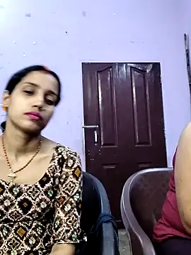 Snapshot of indiandesilive chatting on March 3, 2025, 5:09 pm indiandesilive online show from March 3, 2025, 5:09 pm