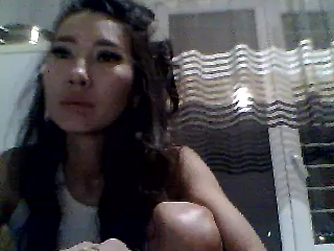 Goddessnor online show from March 13, 2025, 5:28 pm