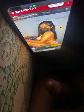 Snapshot of RightFielder chatting on November 14, 2025, 5:16 pm RightFielder online show from November 14, 2025, 5:16 pm