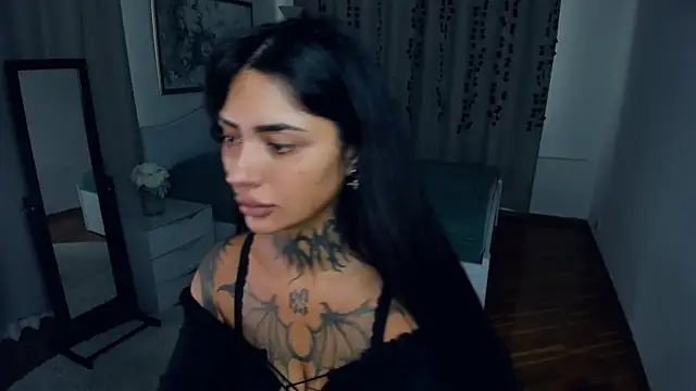 CharimgSabrina online show from September 19, 2025, 6:17 am