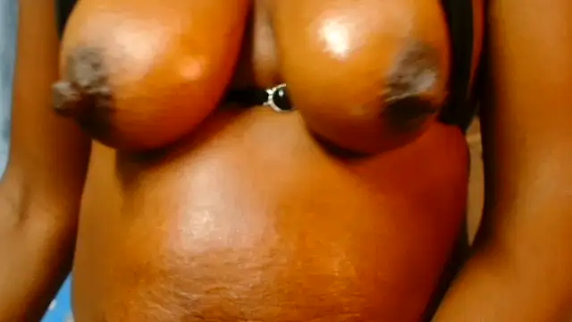 DarkSultryxxxx online show from November 5, 2025, 2:36 am