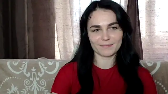 Silviaa online show from March 6, 2025, 2:08 pm