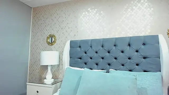 AlexiahCollinss online show from March 12, 2025, 12:04 pm