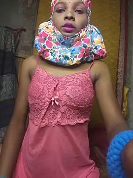 Snapshot of Cutesoma01 chatting on July 1, 2026, 4:29 pm Cutesoma01 online show from July 1, 2026, 4:29 pm