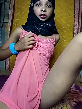 Snapshot of Cutesoma01 chatting on September 8, 2025, 5:12 pm Cutesoma01 online show from September 8, 2025, 5:12 pm