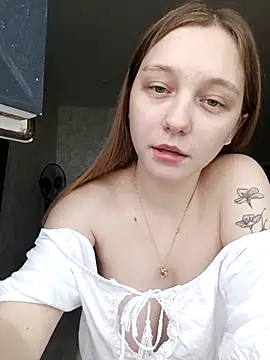 Snapshot of Bonechka chatting on September 19, 2025, 4:27 am Bonechka online show from September 19, 2025, 4:27 am