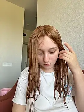 Snapshot of Bonechka chatting on July 2, 2026, 9:59 am Bonechka online show from July 2, 2026, 9:59 am