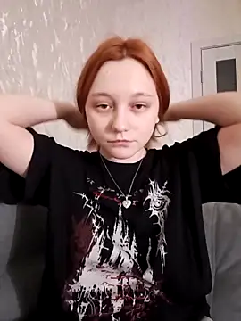 Snapshot of Bonechka chatting on February 4, 2026, 5:24 am Bonechka online show from February 4, 2026, 5:24 am