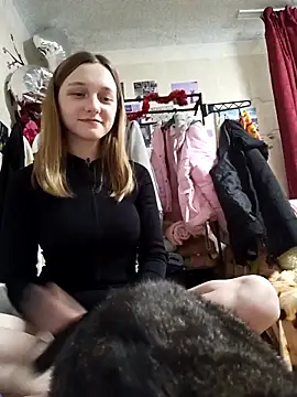 Snapshot of Bonechka chatting on March 11, 2025, 1:34 pm Bonechka online show from March 11, 2025, 1:34 pm