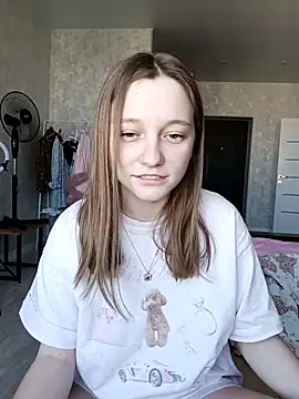 Snapshot of Bonechka chatting on October 3, 2025, 7:21 am Bonechka online show from October 3, 2025, 7:21 am