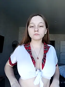 Snapshot of Bonechka chatting on October 13, 2025, 6:59 am Bonechka online show from October 13, 2025, 6:59 am