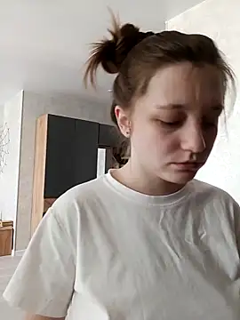 Snapshot of Bonechka chatting on November 11, 2025, 7:03 am Bonechka online show from November 11, 2025, 7:03 am