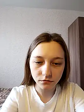 Snapshot of Bonechka chatting on March 13, 2025, 8:04 am Bonechka online show from March 13, 2025, 8:04 am