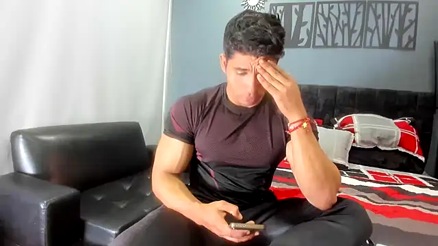 Snapshot of Apolotherock chatting on July 14, 2026, 6:58 pm Apolotherock online show from July 14, 2026, 6:58 pm