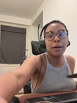 Melia Rayne online show from January 15, 2026, 2:53 pm