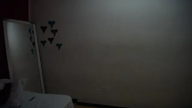 tiny sarah1 online show from February 24, 2026, 7:59 pm