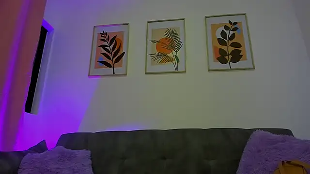 Snapshot of gaaby_foxx chatting on December 2, 2025, 1:46 pm gaaby foxx online show from December 2, 2025, 1:46 pm