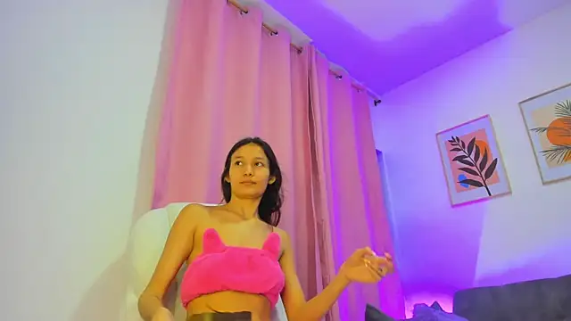 Snapshot of gaaby_foxx chatting on November 22, 2025, 1:32 pm gaaby foxx online show from November 22, 2025, 1:32 pm