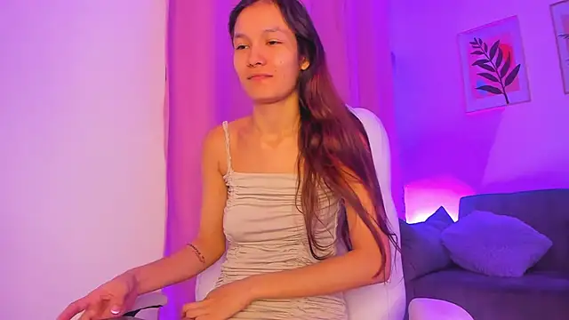 Snapshot of gaaby_foxx chatting on November 25, 2025, 1:33 pm gaaby foxx online show from November 25, 2025, 1:33 pm