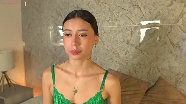 alison222  online show from February 9, 2026, 12:14 pm