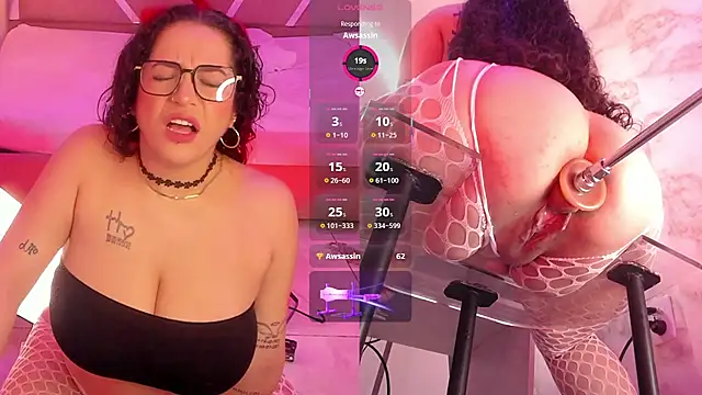 RoxyLicious  online show from December 5, 2025, 12:48 pm