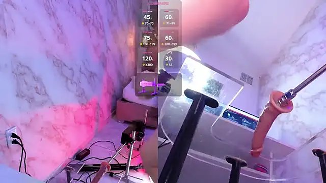 RoxyLicious  online show from October 1, 2025, 1:04 pm