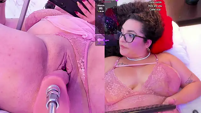 RoxyLicious  online show from March 18, 2025, 2:51 am