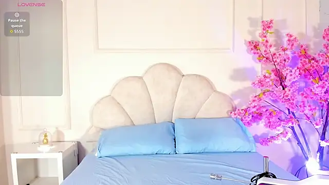 Candaceoweens online show from October 28, 2025, 3:40 am