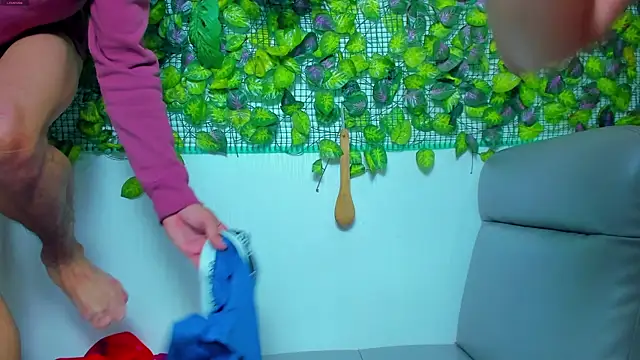 Snapshot of ANAL_SEX_NO_MERCY chatting on March 20, 2025, 6:52 am ANAL SEX NO MERCY online show from March 20, 2025, 6:52 am