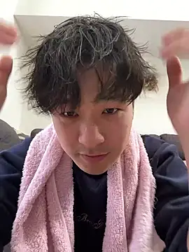 waka3232 online show from February 27, 2026, 2:23 am