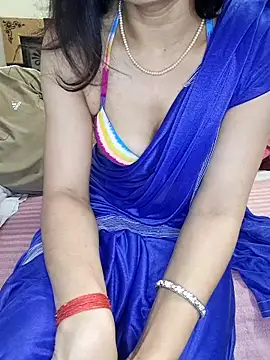 Snapshot of Cute-Zarina chatting on November 23, 2025, 3:33 pm Cute-Zarina online show from November 23, 2025, 3:33 pm