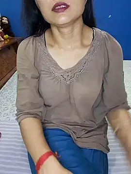 Snapshot of Cute-Zarina chatting on September 29, 2025, 5:40 pm Cute-Zarina online show from September 29, 2025, 5:40 pm