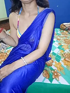 Snapshot of Cute-Zarina chatting on October 30, 2025, 6:05 pm Cute-Zarina online show from October 30, 2025, 6:05 pm