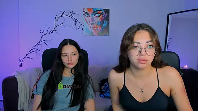 kiki swan online show from October 3, 2025, 6:04 am