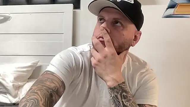 Thegreatwhitepipe online show from September 30, 2025, 5:41 pm