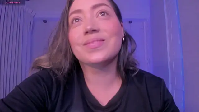 Snapshot of heidy_johns chatting on October 18, 2025, 3:41 am heidy johns online show from October 18, 2025, 3:41 am