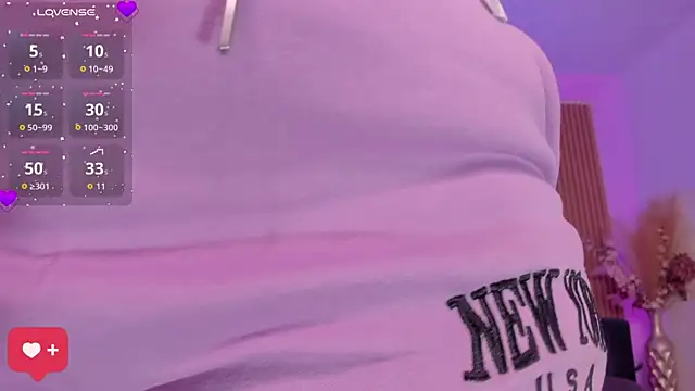 Snapshot of heidy_johns chatting on November 22, 2025, 3:16 am heidy johns online show from November 22, 2025, 3:16 am