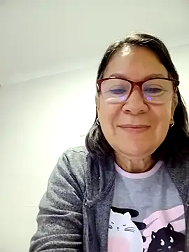 Snapshot of victoria_wayne chatting on April 17, 2026, 10:07 am victoria wayne online show from April 17, 2026, 10:07 am