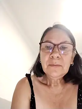 Snapshot of victoria_wayne chatting on May 4, 2026, 10:29 am victoria wayne online show from May 4, 2026, 10:29 am