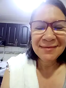 Snapshot of victoria_wayne chatting on April 25, 2026, 9:34 am victoria wayne online show from April 25, 2026, 9:34 am