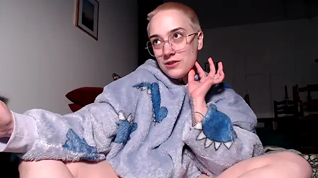 Snapshot of OllympeKaii chatting on March 13, 2025, 6:12 pm OllympeKaii online show from March 13, 2025, 6:12 pm