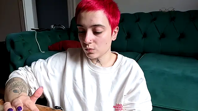 Snapshot of OllympeKaii chatting on October 22, 2025, 2:27 pm OllympeKaii online show from October 22, 2025, 2:27 pm